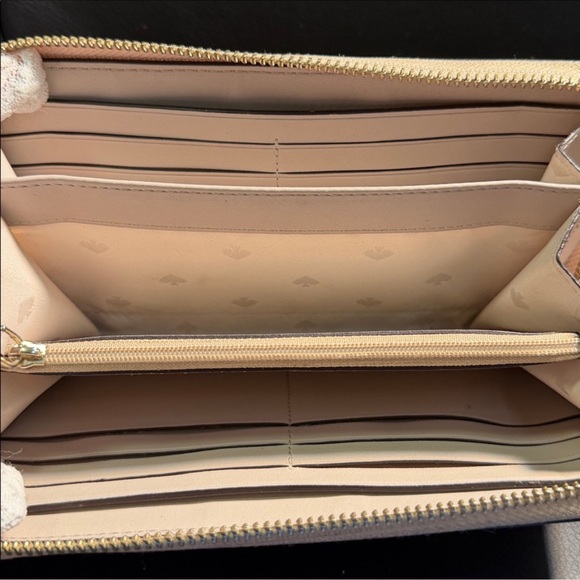 Kate Spade Kenzie Gold Glitter Continental Zip Around Wallet EUC - Picture 4 of 5
